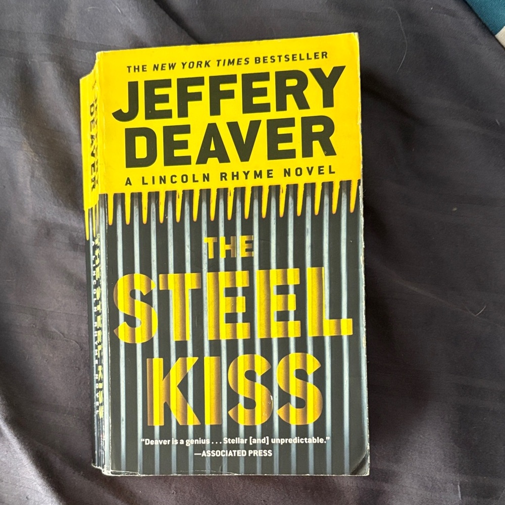 The Steel Kiss by Jeffery Deaver (Lincoln Rhyme #12) - Paperback